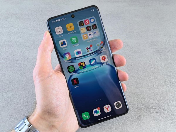 Quelle est l'importance de l'architecture des niveaux dans les jeux de survie en milieu urbain?